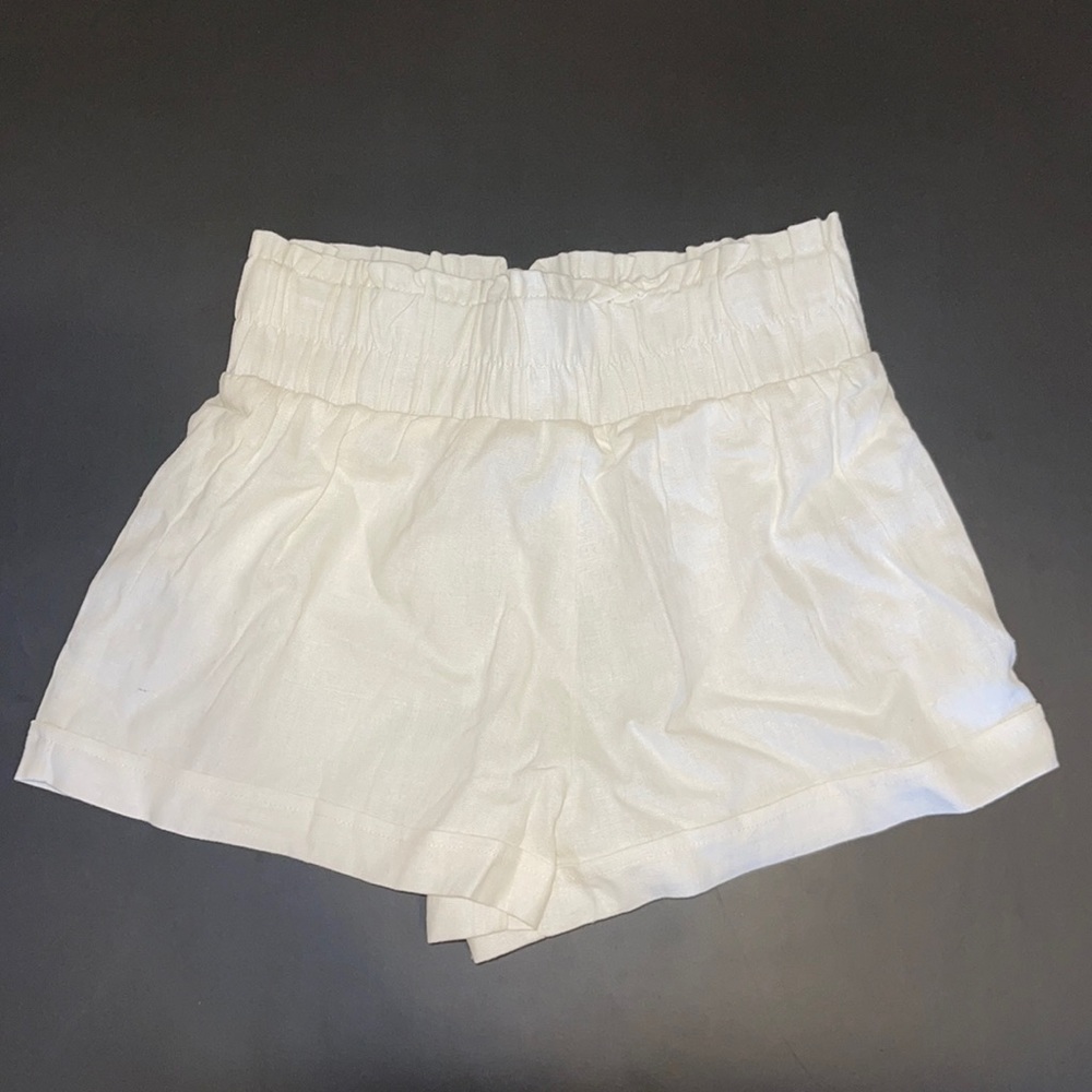Forever21 Linen blend shorts